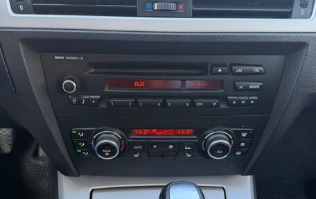 BMW 3 серия, 2010 год, 950 000 рублей, 12 фотография