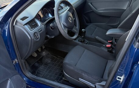 Skoda Rapid I, 2015 год, 850 000 рублей, 11 фотография