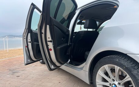 BMW 5 серия, 2004 год, 950 000 рублей, 11 фотография