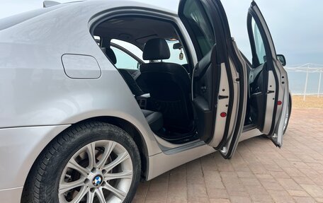 BMW 5 серия, 2004 год, 950 000 рублей, 12 фотография