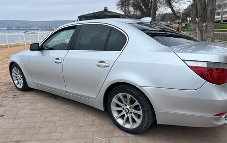 BMW 5 серия, 2004 год, 950 000 рублей, 7 фотография