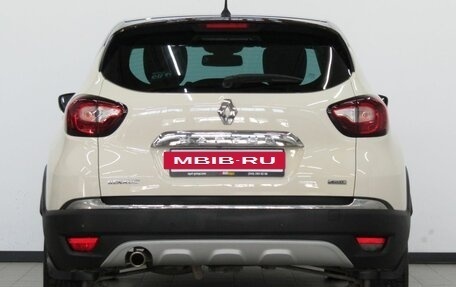 Renault Kaptur I рестайлинг, 2017 год, 1 530 000 рублей, 4 фотография