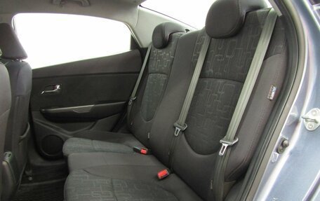 KIA Rio III рестайлинг, 2013 год, 860 000 рублей, 12 фотография