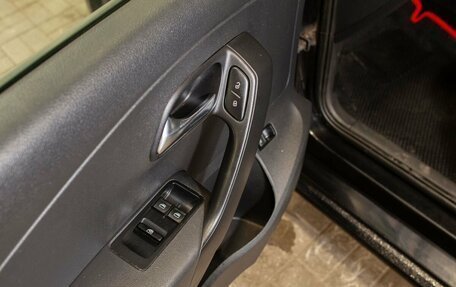 Volkswagen Polo VI (EU Market), 2013 год, 750 000 рублей, 34 фотография