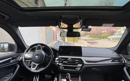 BMW 5 серия, 2022 год, 5 400 000 рублей, 3 фотография