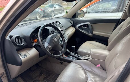 Toyota RAV4, 2006 год, 1 285 000 рублей, 10 фотография