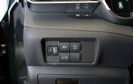 Toyota Highlander, 2025 год, 5 990 000 рублей, 17 фотография