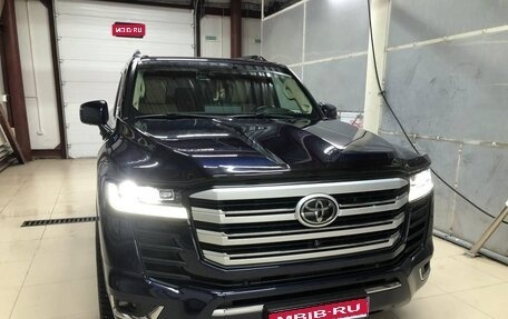 Toyota Land Cruiser, 2021 год, 10 700 000 рублей, 1 фотография