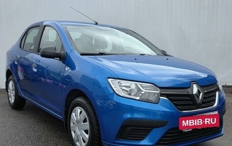 Renault Logan II, 2018 год, 1 045 000 рублей, 3 фотография