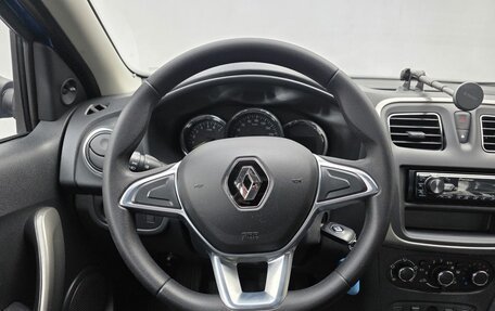 Renault Logan II, 2018 год, 1 045 000 рублей, 12 фотография