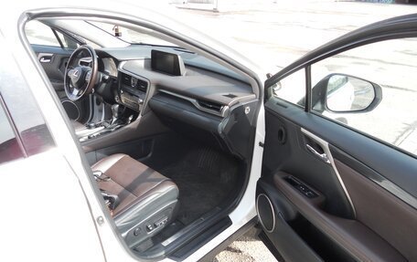 Lexus RX IV рестайлинг, 2016 год, 3 495 000 рублей, 11 фотография