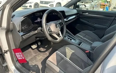 Volkswagen Golf VIII, 2023 год, 2 200 007 рублей, 7 фотография