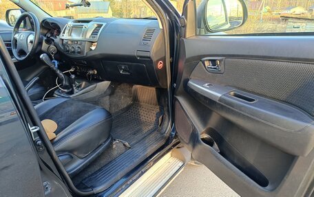 Toyota Hilux VII, 2014 год, 2 250 000 рублей, 3 фотография