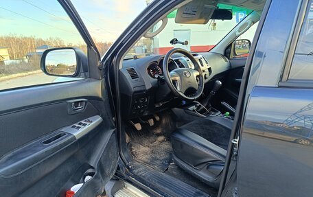 Toyota Hilux VII, 2014 год, 2 250 000 рублей, 8 фотография
