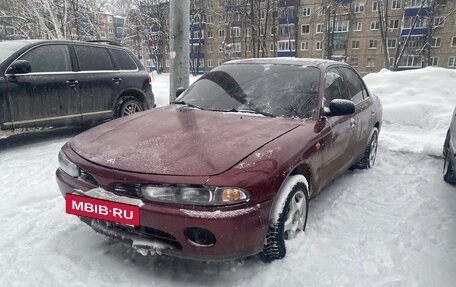 Mitsubishi Galant VIII, 1995 год, 100 000 рублей, 4 фотография