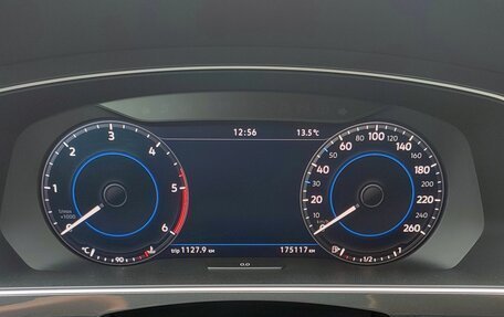 Volkswagen Tiguan II, 2018 год, 2 420 000 рублей, 19 фотография