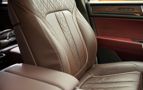 Volkswagen Touareg III, 2016 год, 2 300 000 рублей, 10 фотография