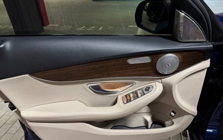 Mercedes-Benz C-Класс, 2018 год, 2 900 000 рублей, 18 фотография