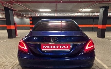 Mercedes-Benz C-Класс, 2018 год, 2 900 000 рублей, 4 фотография