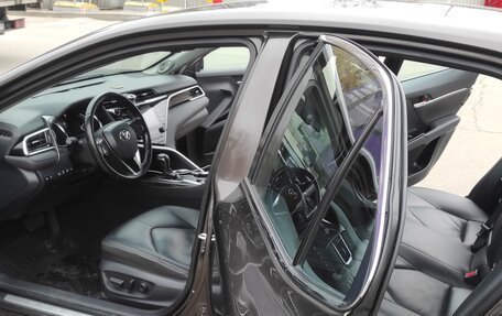 Toyota Camry, 2019 год, 2 475 000 рублей, 6 фотография