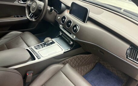 KIA Stinger I, 2018 год, 2 769 000 рублей, 19 фотография