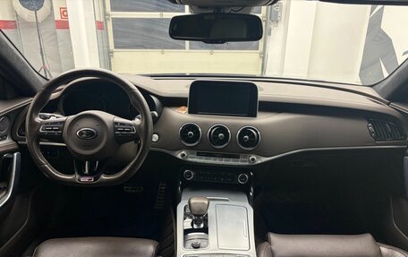 KIA Stinger I, 2018 год, 2 769 000 рублей, 15 фотография