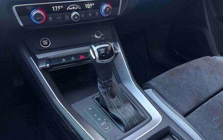 Audi Q3, 2022 год, 2 100 000 рублей, 14 фотография