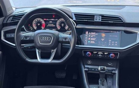 Audi Q3, 2022 год, 2 100 000 рублей, 7 фотография