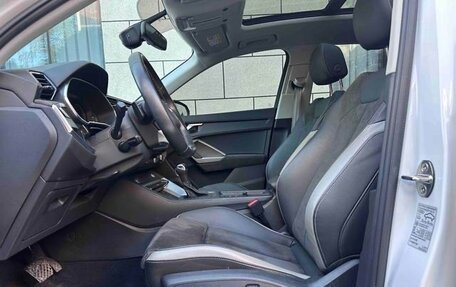 Audi Q3, 2022 год, 2 100 000 рублей, 5 фотография