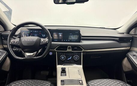 CheryExeed TXL, 2022 год, 1 909 000 рублей, 17 фотография