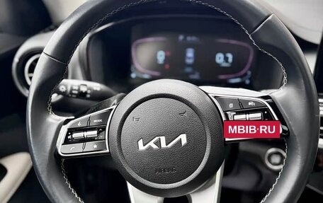 KIA K3, 2023 год, 1 695 000 рублей, 11 фотография