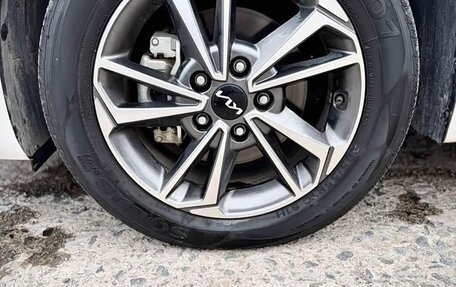 KIA K3, 2023 год, 1 695 000 рублей, 22 фотография