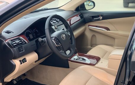 Toyota Camry, 2014 год, 1 515 000 рублей, 6 фотография