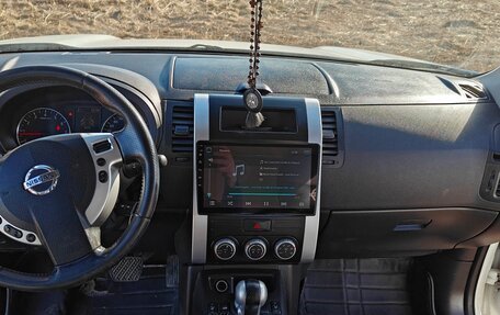 Nissan X-Trail, 2011 год, 1 000 000 рублей, 14 фотография