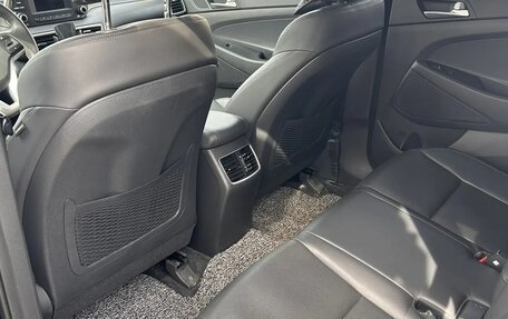 Hyundai Tucson III, 2019 год, 2 600 000 рублей, 7 фотография