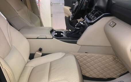 Toyota Land Cruiser, 2021 год, 10 700 000 рублей, 8 фотография