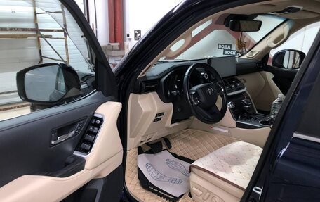 Toyota Land Cruiser, 2021 год, 10 700 000 рублей, 15 фотография