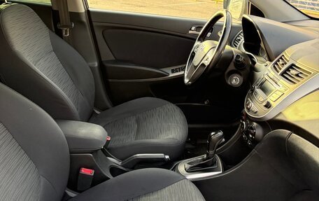 Hyundai Solaris II рестайлинг, 2015 год, 980 000 рублей, 7 фотография