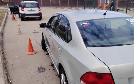 Volkswagen Polo VI (EU Market), 2011 год, 500 000 рублей, 3 фотография