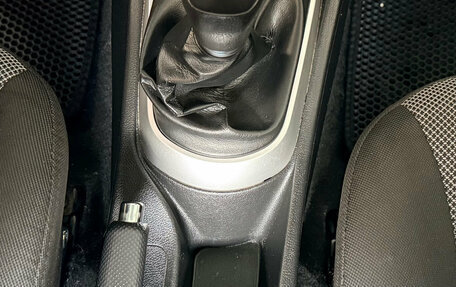 Hyundai Solaris II рестайлинг, 2013 год, 590 000 рублей, 13 фотография