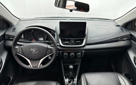 Toyota Yaris XP150 рестайлинг, 2022 год, 1 350 000 рублей, 12 фотография