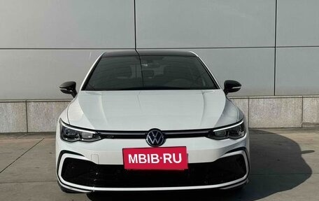 Volkswagen Golf VIII, 2022 год, 2 154 000 рублей, 2 фотография