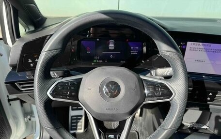 Volkswagen Golf VIII, 2022 год, 2 154 000 рублей, 8 фотография