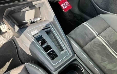 Volkswagen Golf VIII, 2022 год, 2 154 000 рублей, 9 фотография