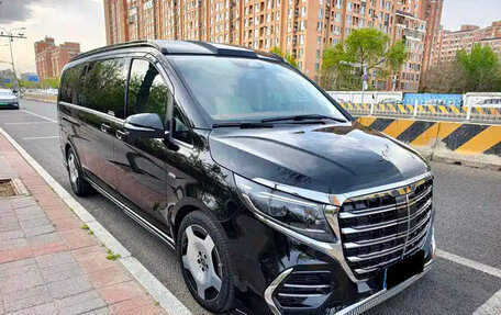 Mercedes-Benz V-Класс, 2026 год, 10 866 000 рублей, 3 фотография