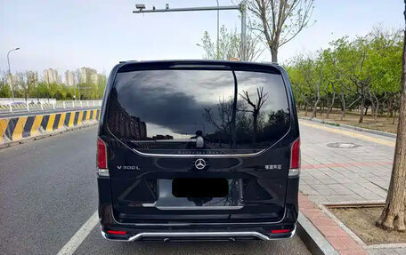 Mercedes-Benz V-Класс, 2026 год, 10 866 000 рублей, 5 фотография