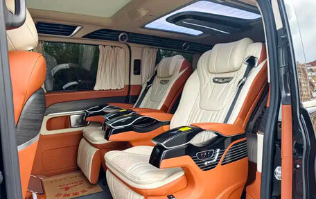 Mercedes-Benz V-Класс, 2026 год, 10 866 000 рублей, 18 фотография