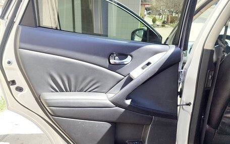 Nissan Murano, 2010 год, 980 000 рублей, 9 фотография