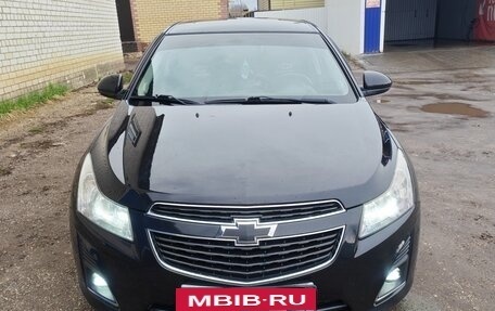Chevrolet Cruze II, 2013 год, 800 000 рублей, 6 фотография