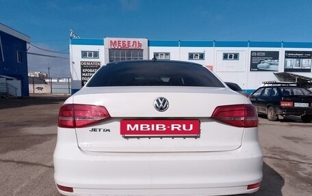 Volkswagen Jetta VI, 2015 год, 750 000 рублей, 2 фотография